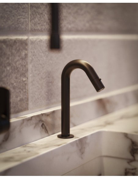 Gyra Cocina Un Agua Para Mesada Negro